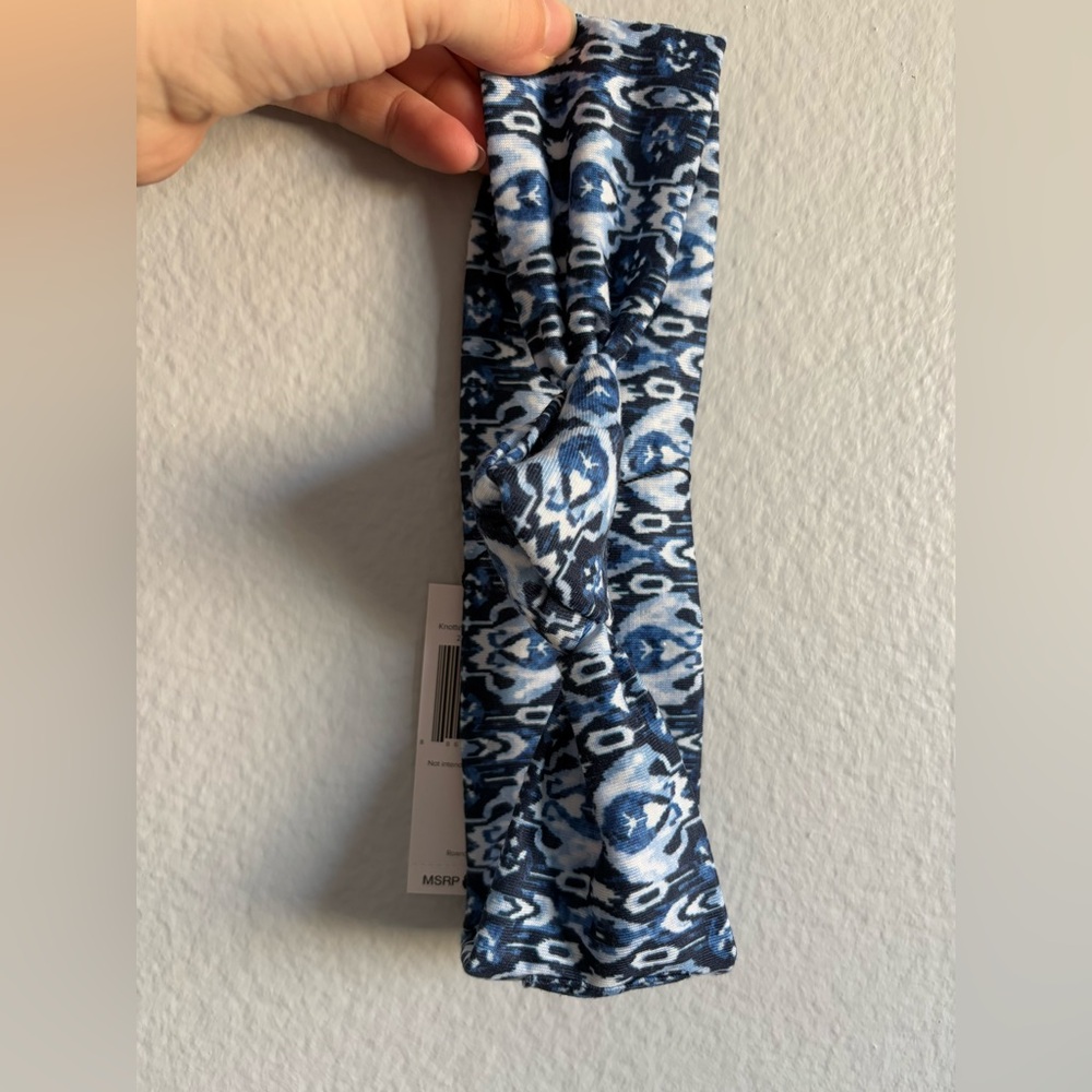 VERA BRADLEY KNOTTED HEADBAND